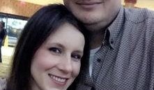 台湾夫妇吃瓜图片高清,温馨画面引网友热议