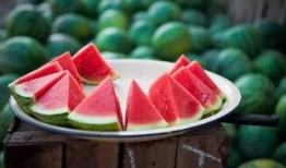 吃瓜拍单,揭秘网红美食背后的秘密