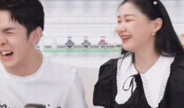 cp吃瓜图片,揭秘明星甜蜜互动背后的秘密