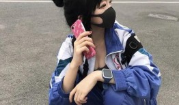 吃瓜校服,揭秘“吃瓜校服”背后的时尚潮流